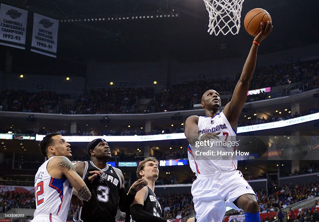 San Antonio Spurs v Los Angeles Clippers