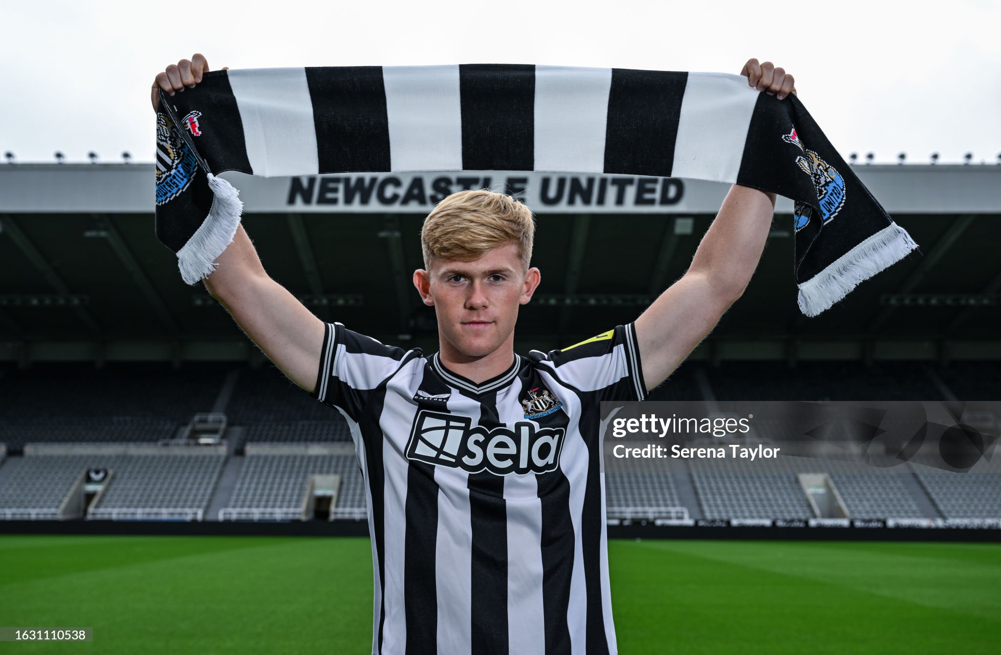 Newcastle sign Lewis Hall from Chelsea on season-long loan