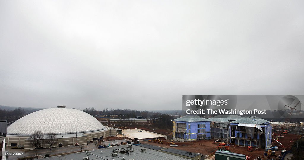 Jfl Library Lynchburg, VA - The Jerry Falwell Library, at right is under... News ...