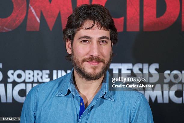 Actor Alberto Ammann attends the "Tesis Sobre Un Homicidio" photocall at Casa de America on March 5, 2013 in Madrid, Spain.