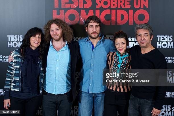 Producer Mariela Besuievsky, director Hernan Goldfrid, actor Alberto Ammann, actress Calu Rivero and actor Ricardo Darin attend the "Tesis Sobre Un...