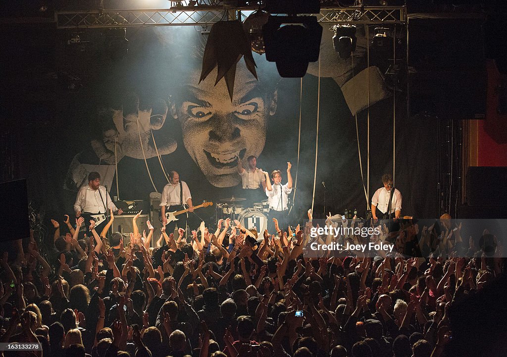 The Hives With The Zero Boys In Concert