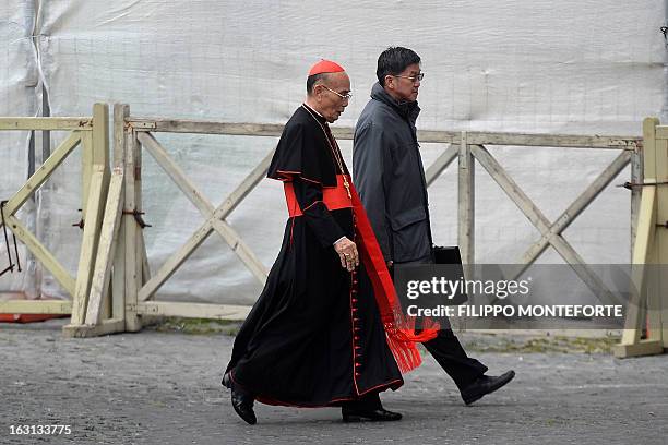 16 Michael Michai Kitbunchu Stock Photos, HighRes Pictures, and Images