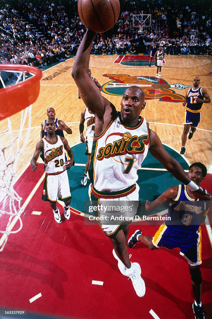 1998 Western Conference Semifinals, Game Five: Los Angeles Lakers v Seattle Supersonics