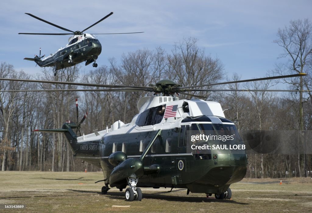 US-POLITICS-OBAMA-WALTER REED