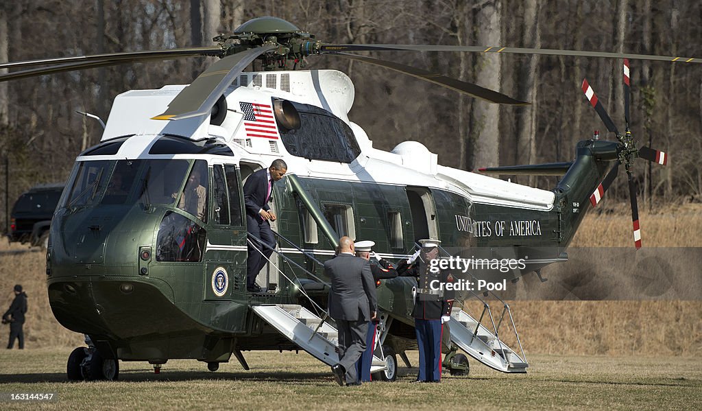 President Obama visits Walter Reed