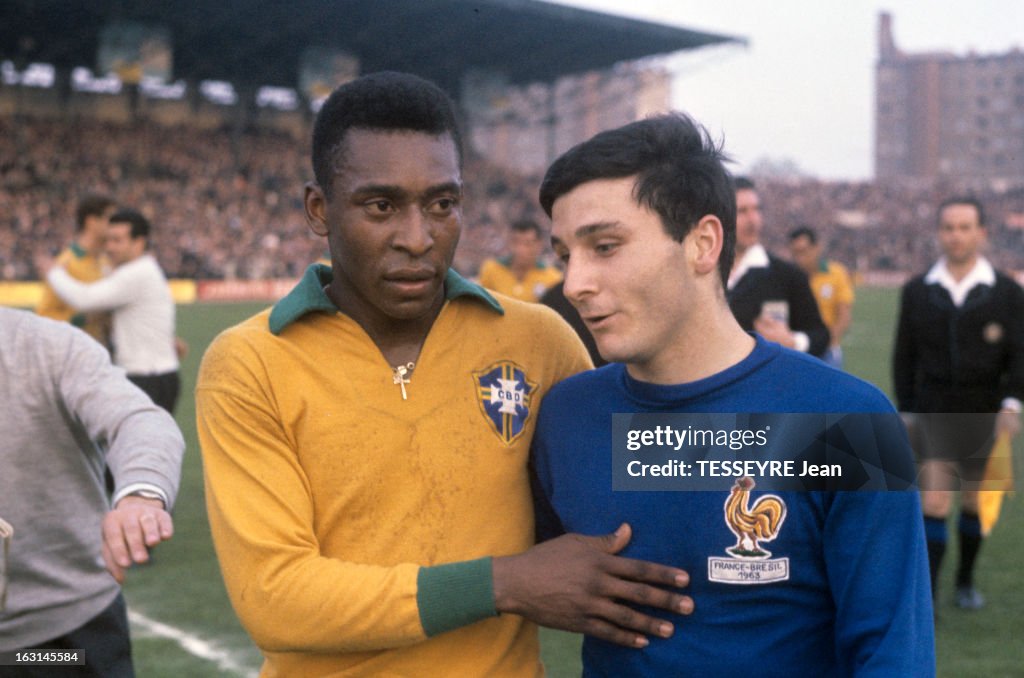 Pele In The Soccer Match France - Brazil 1963