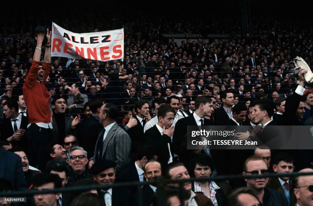 Final Of Soccer French Cup 1965 Rennes Sedan. En France, à Paris