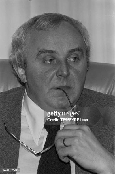 Jean Claude Lasante, Head Hunter. Dates: les 3 et 4 janvier 1976 / Premier à introduire en France le recrutement par 'approche directe'/ avec Michael...