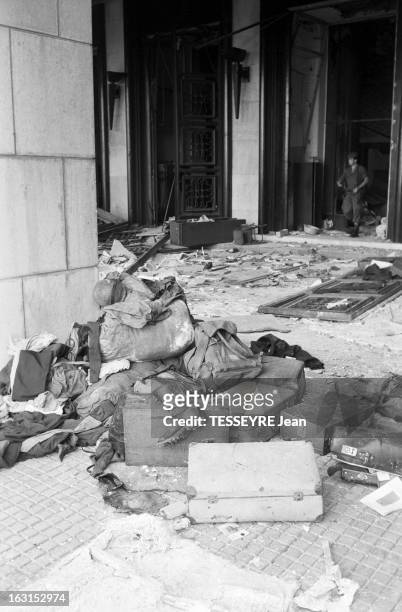 Oas Attack Against The City Hall Of Algiers. Alger - 15 juin 1962 - L'Hôtel de Ville en grande partie détruit par un attentat de l'OAS, faisant 40...