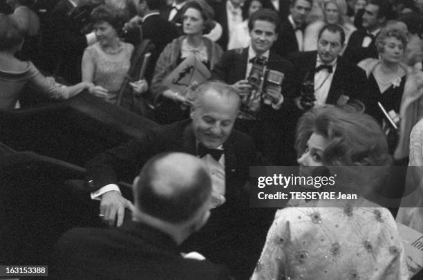 First Of The Film 'Le Jour Le Plus Long' In Paris. Le 25 septembre 1962, à Paris, à l'occasionnelle de la soirée de première du film 'le jour le plus...