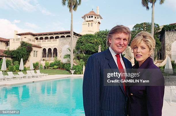 Rendezvous With Donald Trump And Her Companion Marla Maples In The Luxurious Residence Of Mar-A-Lago. Palm Beach - 18 novembre 1993 - Portrait en...