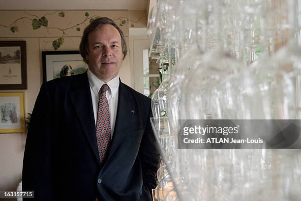 Wine Critic Robert Parker At Home With Family In Maryland. Aux Etats-Unis, en septembre 2001, Rendez-vous avec Robert PARKER, oenologue, critique de...