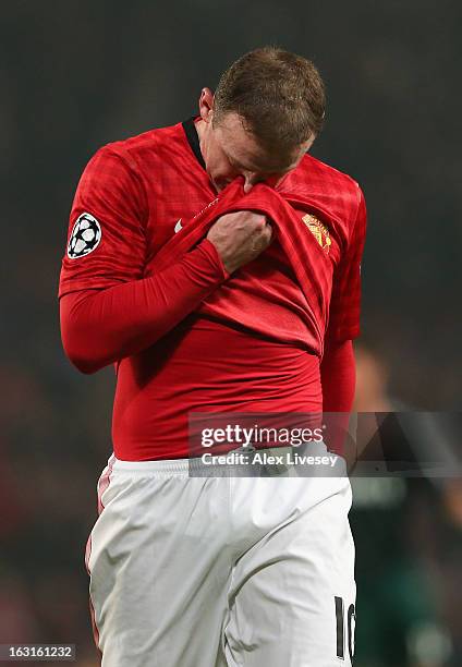 Wayne Rooney of Manchester United looks dejected during the UEFA Champions League Round of 16 Second leg match between Manchester United and Real...