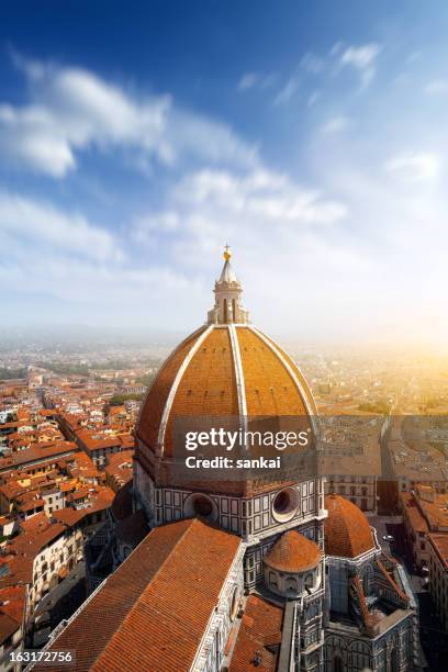 basilica di santa maria del fiore in florenz, italien - florenz stock-fotos und bilder