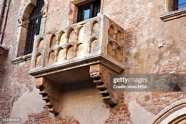 juliet balcony, verona, italy - juliet capulet stock pictures, royalty-free photos & images