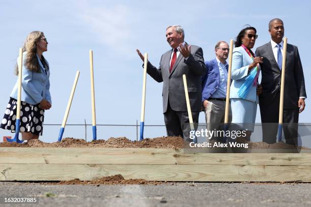 Rep. Jennifer Wexton , President and CEO of Metropolitan Washington Airports Authority Jack Potter, Chair, President and CEO of Dominion Energy Bob...