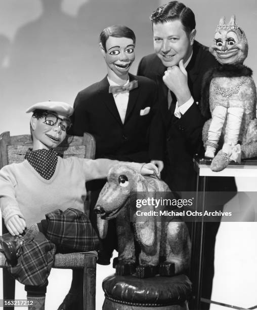 Jimmy Puppet Danny Oday Photos and Premium High Res Pictures - Getty Images