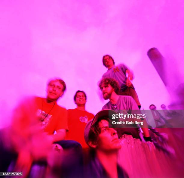 American musician Stephen Malkmus , American percussionist Bob Nastanovich, American guitarist Scott Kannberg, American drummer Steve West and...