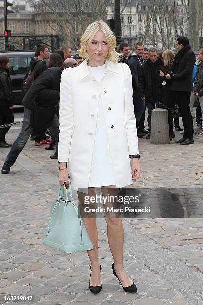 Naomi Watts arrives to attend the 'Louis Vuitton' Fall/Winter 2013 Ready-to-Wear show as part of Paris Fashion Week on March 6, 2013 in Paris, France.