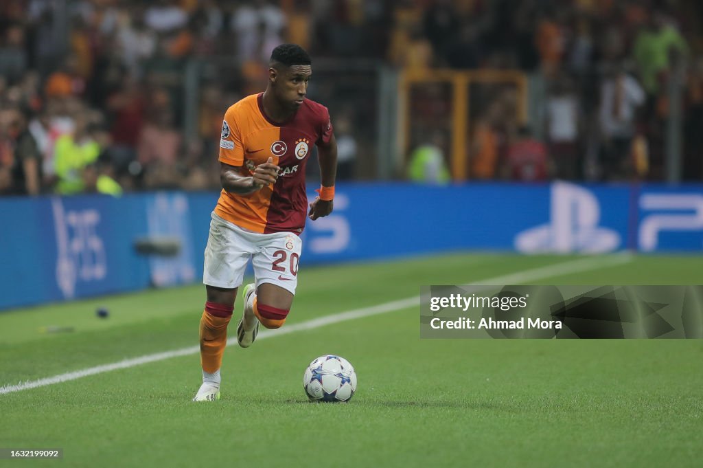 Galatasaray v Molde FK - UEFA Champions League Play-Offs Second Leg
