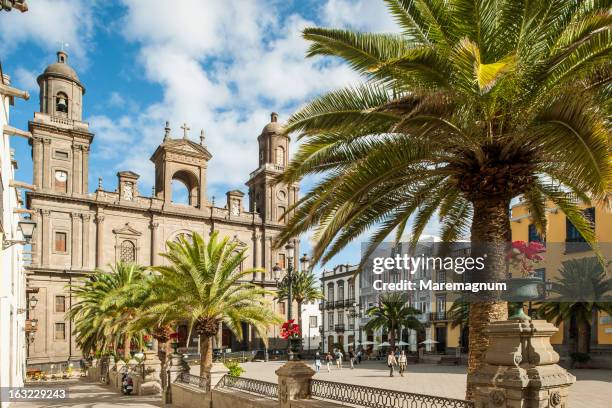 view of the cathedral - las palmas de gran canaria stock-fotos und bilder