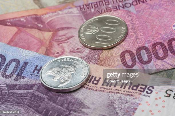 Ind Rupiah 1000 Rupiah Banknote Photos and Premium High Res Pictures - Getty Images