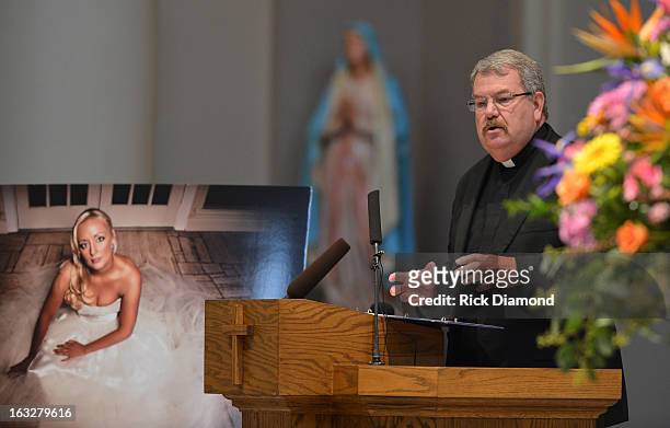 Reverend Edwards F. Steiner, Pastor speaks during the memorial service for Mindy McCready at Cathedral of the Incarnation on March 6, 2013 in...