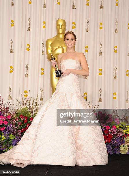 Jennifer Lawrence poses in the press room during the 85th Annual Academy Awards at the Loews Hollywood Hotel on February 24, 2013 in Hollywood,...