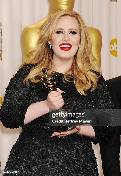 Adele poses in the press room the 85th Annual Academy Awards at Dolby Theatre on February 24, 2013 in Hollywood, California.