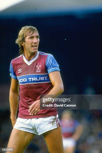 Portrait of Billy Bonds of West Ham United during a match. \ Mandatory Credit: David Cannon/Allsport