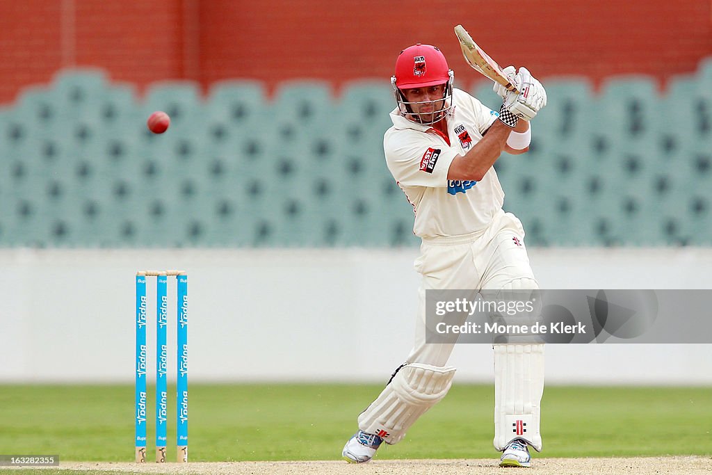 Sheffield Shield - Redbacks v Warriors: Day 1