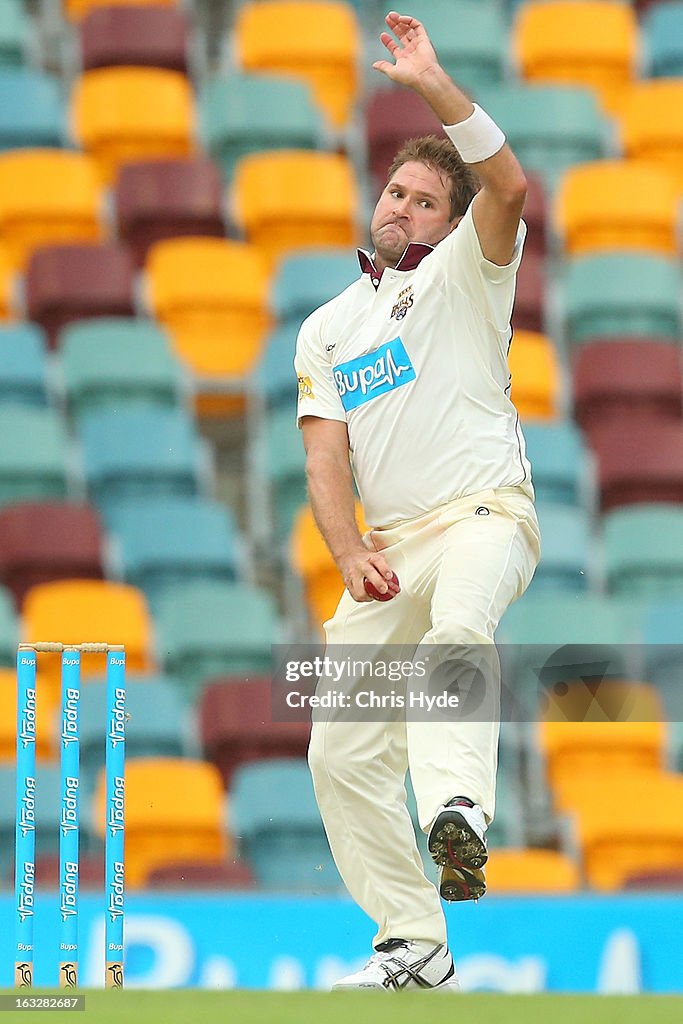 Sheffield Shield - Bulls v Tigers: Day 1