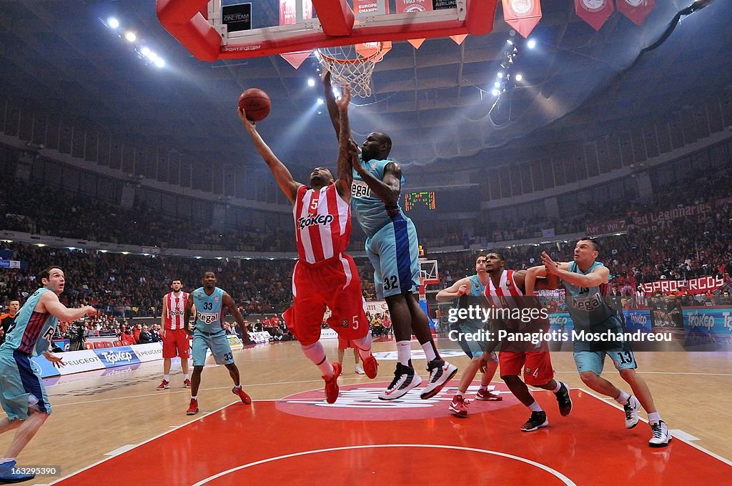 Olympiacos Piraeus v FC Barcelona Regal - Turkish Airlines Euroleague