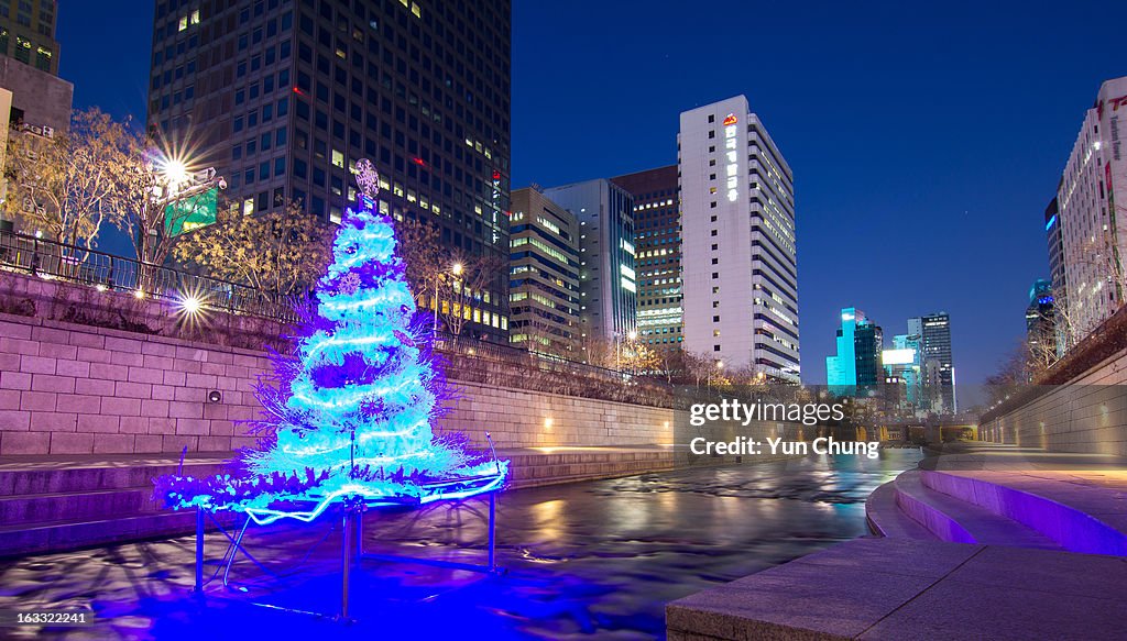 Radioactive Christmas Tree at Cheonggyecheon