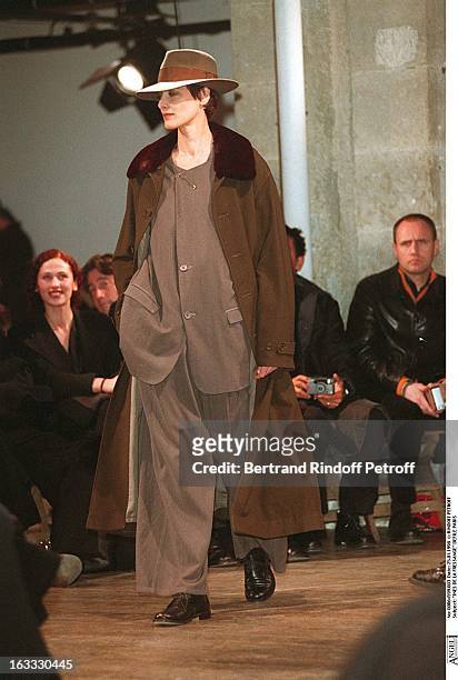 Ines De La Fressange at theYohji Yamamoto Menswear Catwalk Autumn Winter 98/99 Collection.