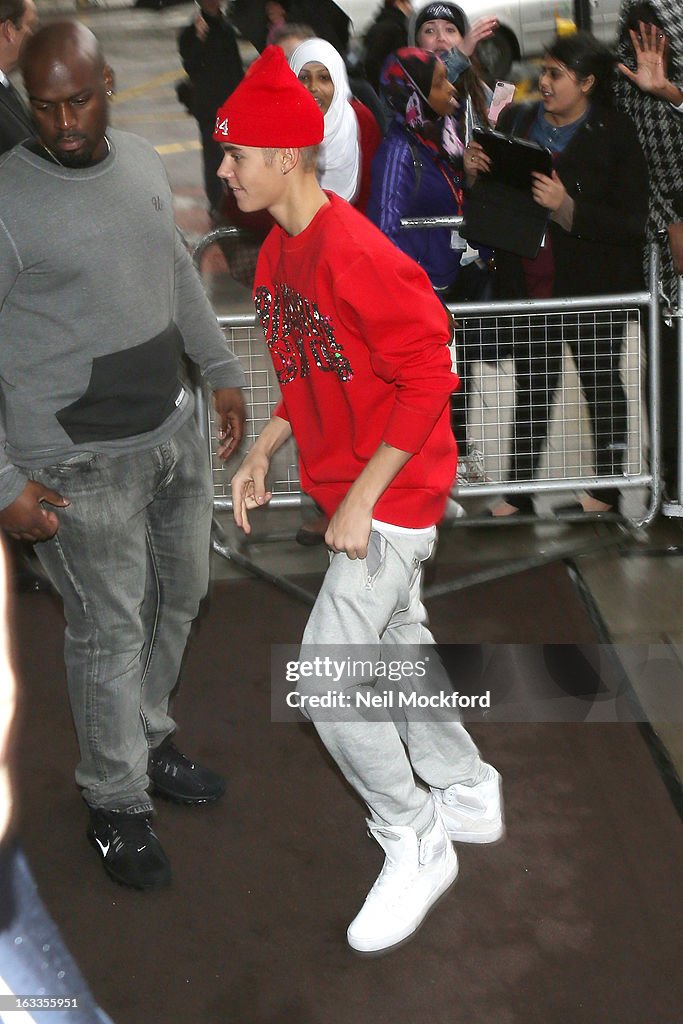 Justin Bieber Sighting In London - March 8, 2013