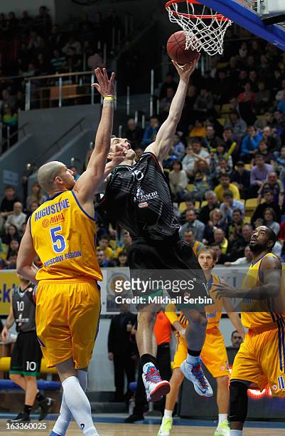 Benjamin Ortner, #16 of Montepaschi Siena competes with James Augustine, #5 of BC Khimki Moscow Region during the 2012-2013 Turkish Airlines...