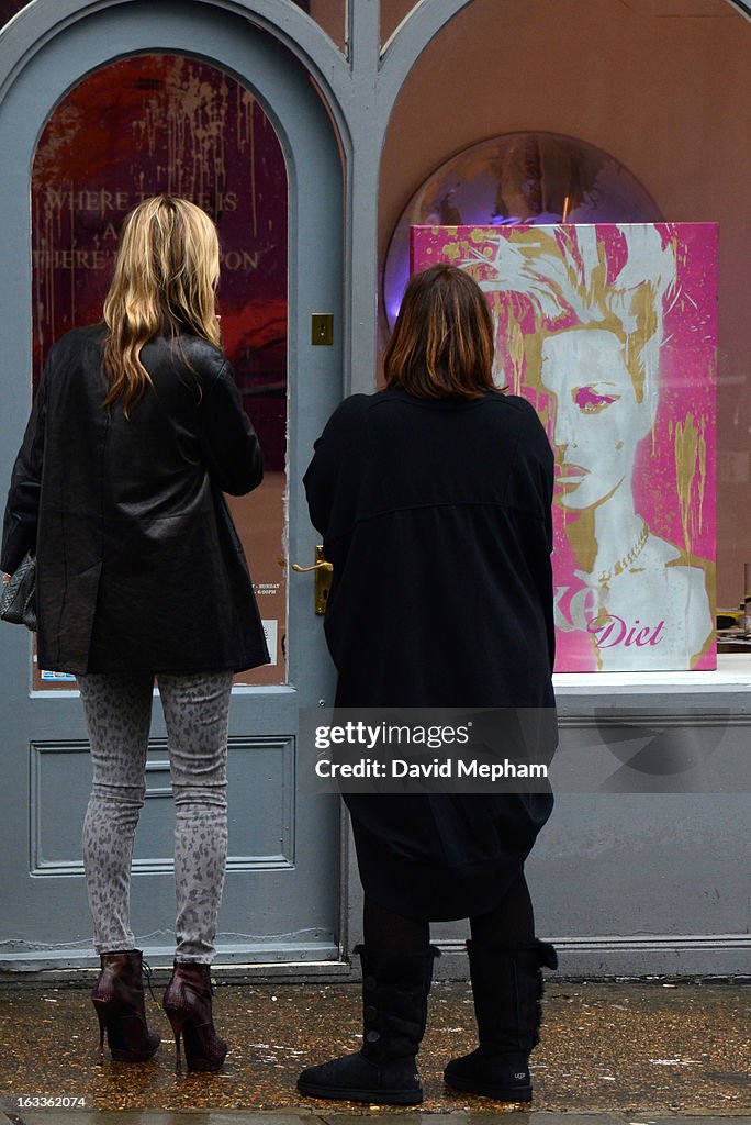 Kate Moss Sighting In London - March 8, 2013