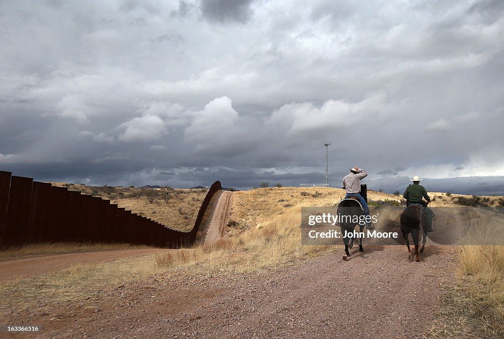 U.S. Border Patrol "Ranch Liaisons" Meet With Arizona Ranchers to Discuss Border Issues