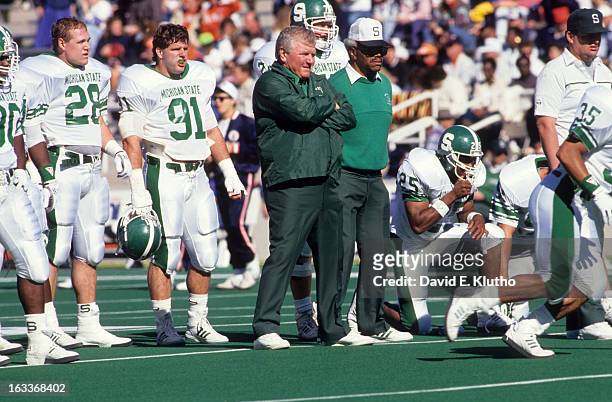 Michigan State coach George Perles on sidelines during game vs Illinois at Memorial Field. Champaign, IL CREDIT: David E. Klutho
