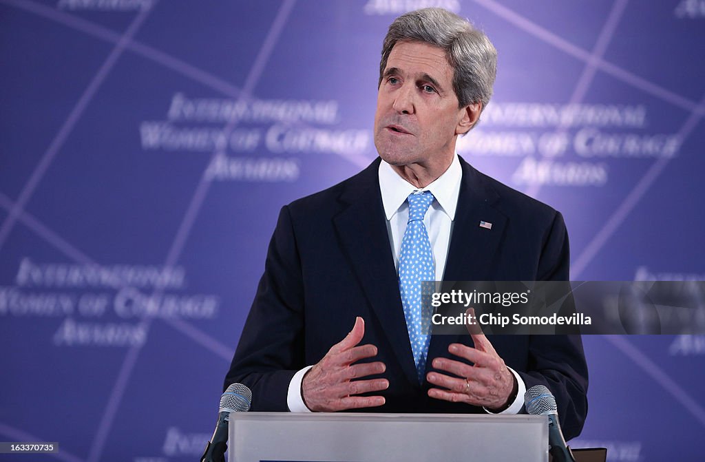 Kerry Hosts International Women of Courage Awards Ceremony At State Dep't