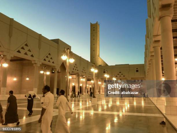 the grand mosque of riyadh at sunset - holy city in saudi arabia stock pictures, royalty-free photos & images