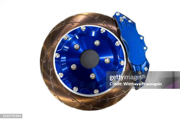 car brakes, red caliper - calibrador fotografías e imágenes de stock