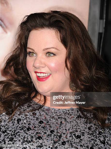 Melissa McCarthy arrives at the 'Identity Thief' Los Angeles premiere at Mann Village Theatre on February 4, 2013 in Westwood, California.