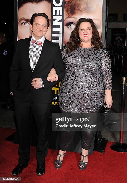 Ben Falcone and Melissa McCarthy arrive at the 'Identity Thief' Los Angeles premiere at Mann Village Theatre on February 4, 2013 in Westwood,...