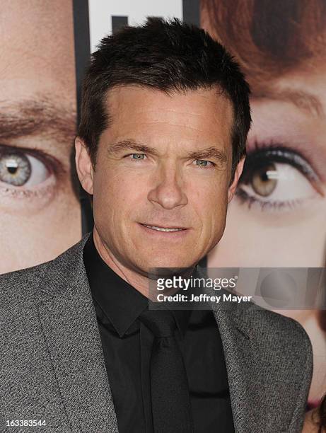 Jason Bateman arrives at the 'Identity Thief' Los Angeles premiere at Mann Village Theatre on February 4, 2013 in Westwood, California.