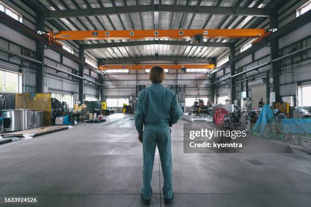 portrait of industrial worker at factory - unemployment stock pictures, royalty-free photos & images