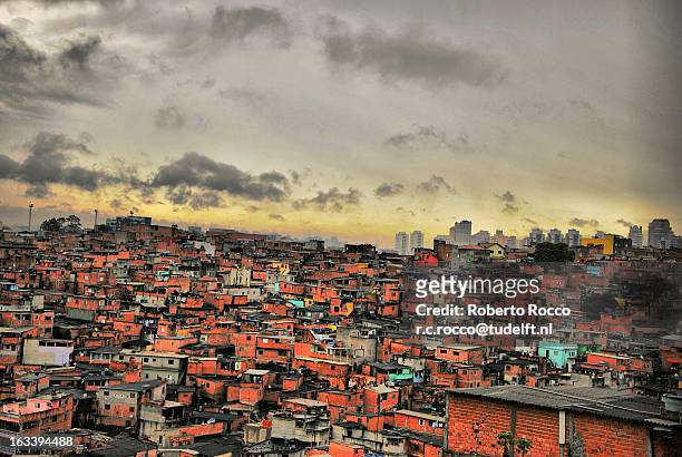 bird view favela paraisopolis - favela 個照片及圖片檔