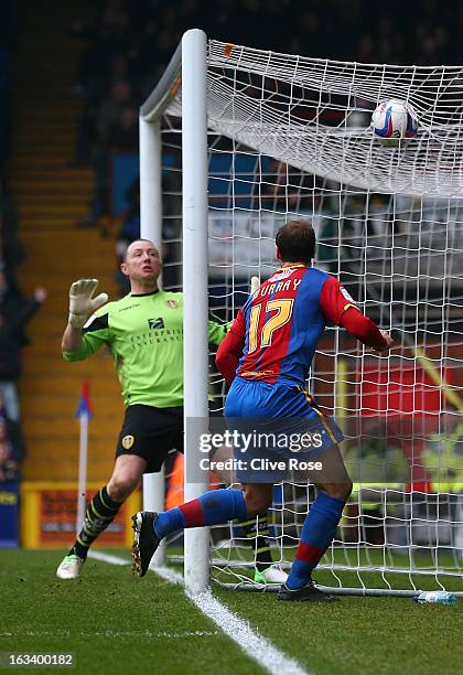 Glenn Murray of Crystal Palace scores past Paddy Kenny of Leeds United during the npower Championship match between Crystal Palace and Leeds United...